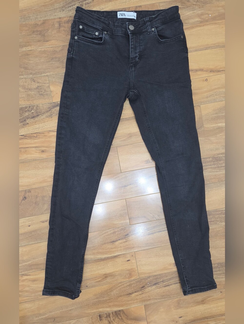 Zara Black Skinny High-Rise Jeans